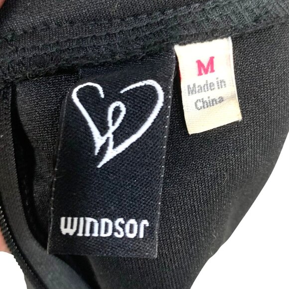 Fit & Flare Black Scallop Lace Mini Cocktail Dress Plunging Back Size M Windsor - Picture 8 of 11